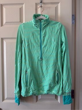 Lululemon Run Forthright size 8 Half Zip Bali Breeze